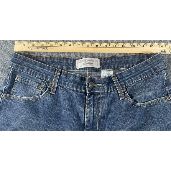 Levi Strauss Jeans Women's Size 10 Blue Med Wash Stretch Low Rise Bootcut - Picture 7 of 12